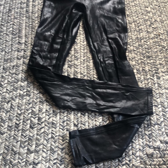 Black shiny spanx leggings. Small - Picture 3 of 4